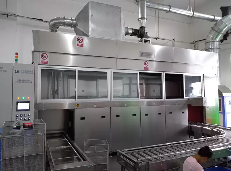 多工位真空环保碳氢清洗机