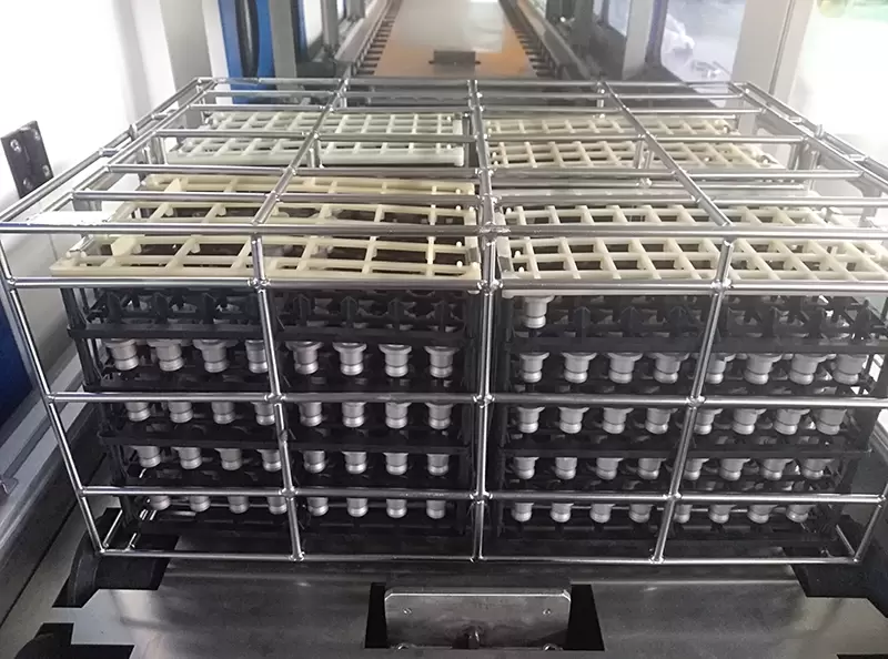 单工位改性醇真空清洗机