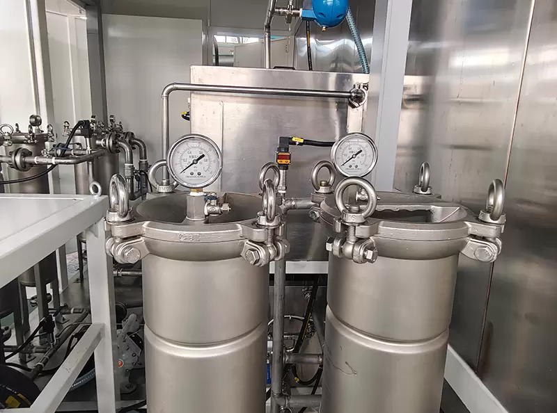 高压机器人去毛刺清洗机