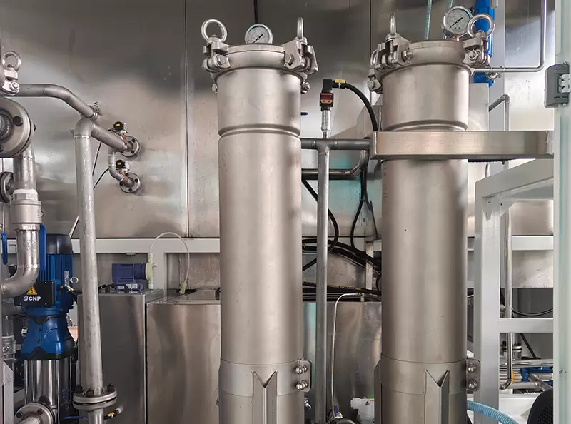 高压机器人去毛刺清洗机