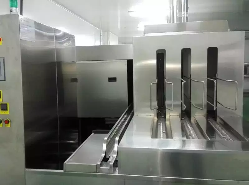 全自动tray吸塑盘清洗机